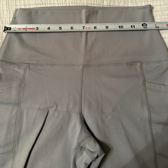 90 Degrees by Reflex Crewneck & Shorts Set - NWT - Size L - Picture 16 of 16